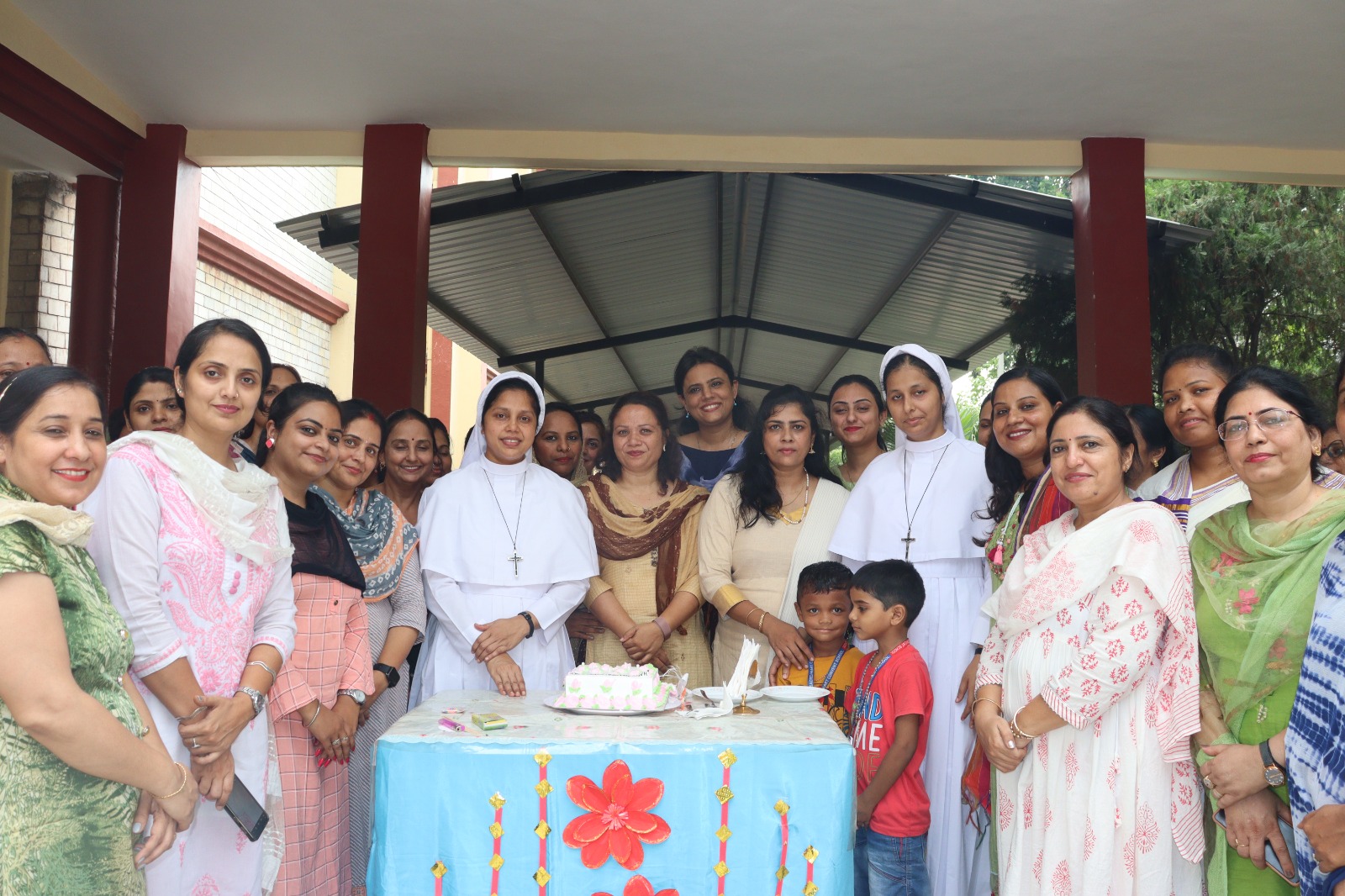 September 8 is  the Nativity of the Blessed Virgin Mary, the Mother of  Jesus Christ.  The staff of Pre-primary organized a grace filled prayer service imploring the divine blessings for the entire Sacred Heart Fraternity. The celebration ended with the cake-cutting and snacks party.