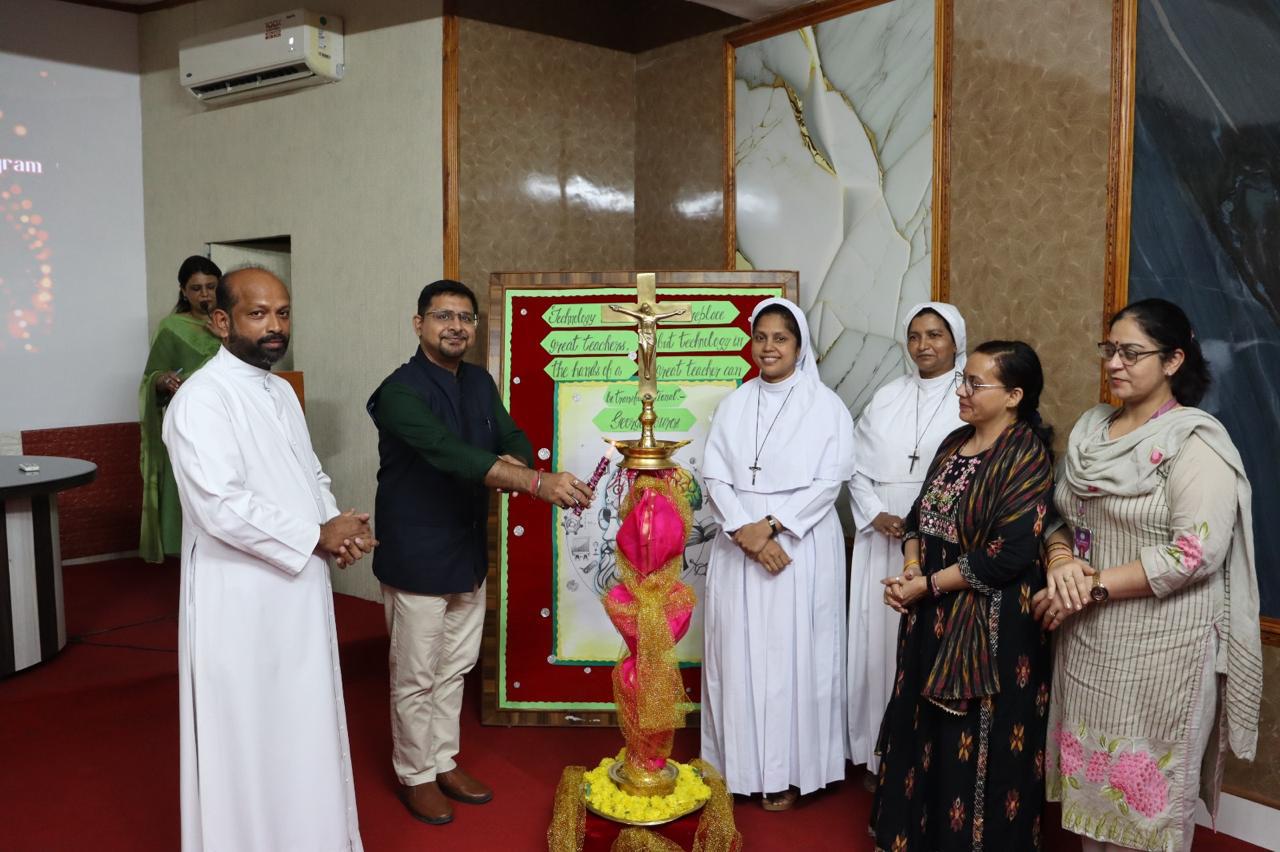 Technology and Digital Tools for Teaching and Learning