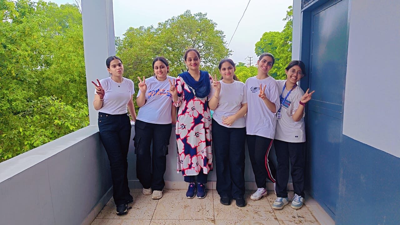 💐🏆 Proud Moments for SHCS, Sec-39, Ludhiana! 🏆💐