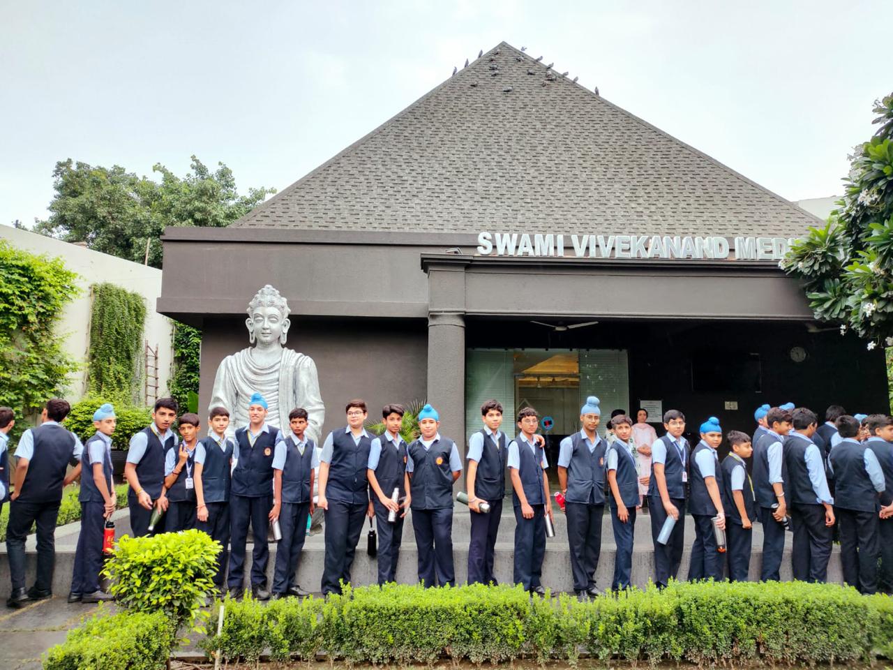  Bagless Day Activity – Class VIII ✨🌿