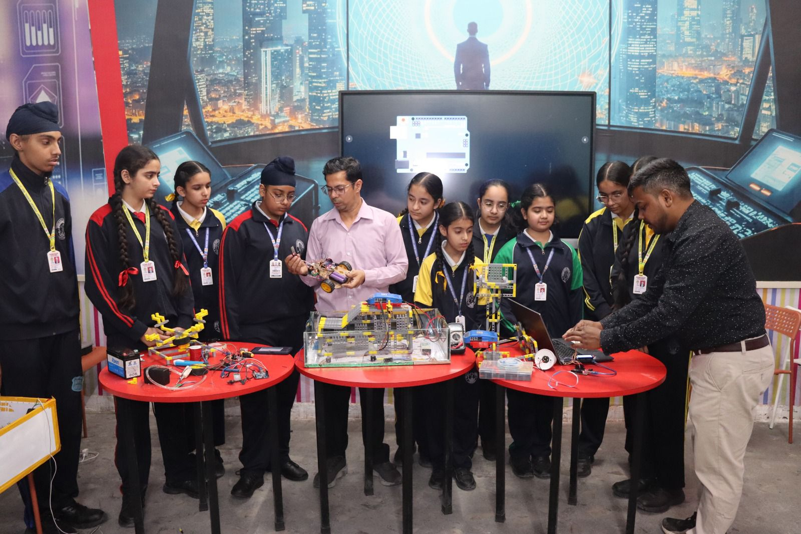 Robotics Classes in Progress! ⚙️✨